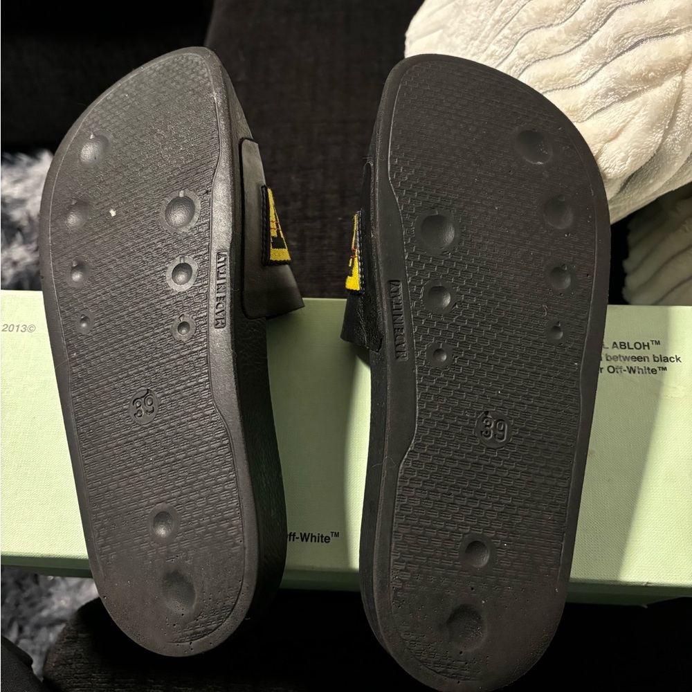 Off-White sandals - Picture 2 of 4